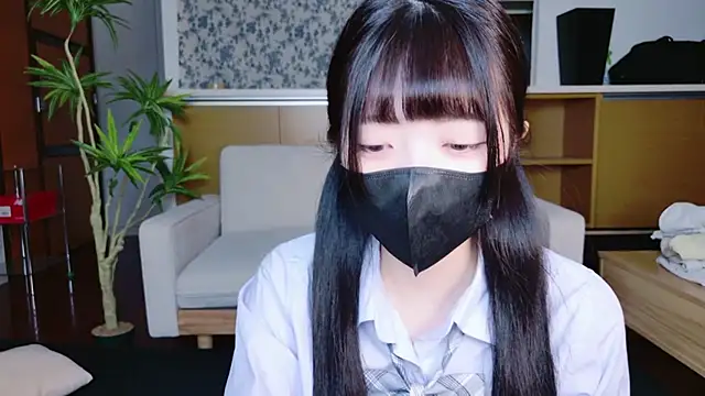 irohani usagi online show from 11/08/25, 02:53