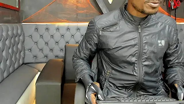 Terrance z online show from 10/29/25, 06:34