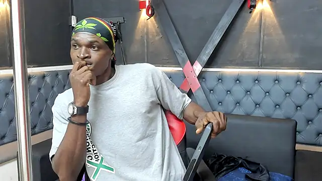 Terrance z online show from 12/04/25, 07:13