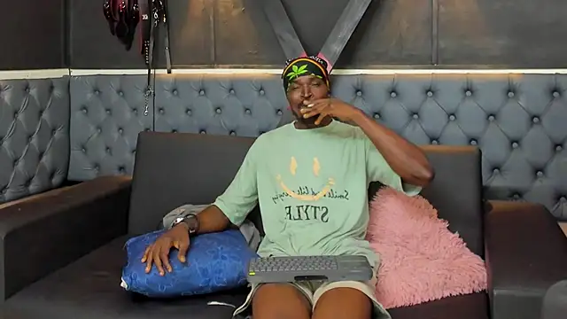 Terrance z online show from 11/22/25, 07:46