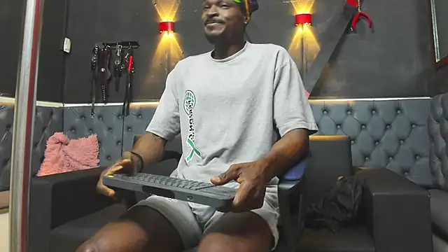 Terrance z online show from 11/19/25, 07:58