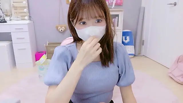 Yui-Ch online show from 09/30/25, 12:00