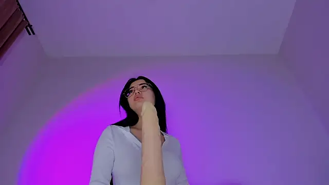 maakimo online show from 04/01/26, 02:35