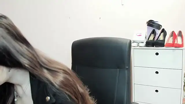 KateDelight online show from 01/17/26, 08:07