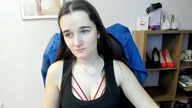 KateDelight online show from 04/18/26, 07:00