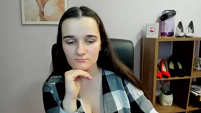 KateDelight online show from 03/08/26, 07:50