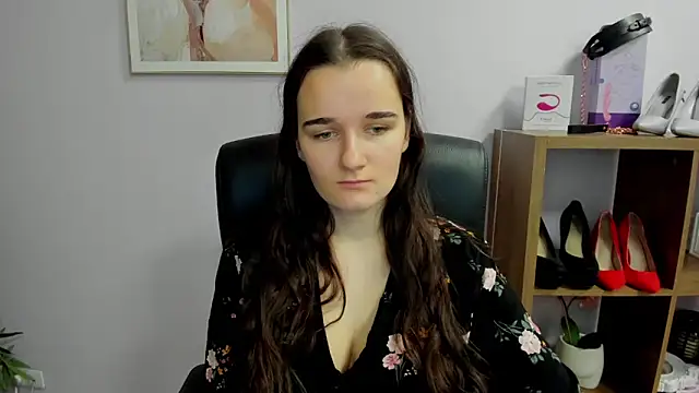 KateDelight online show from 11/09/25, 07:45