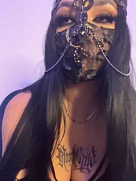 kamila french online show from 03/23/26, 10:42