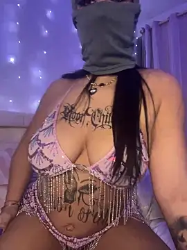 kamila french online show from 12/14/25, 09:53