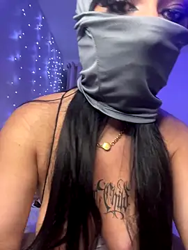 kamila french online show from 12/17/25, 10:15