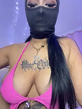 kamila french online show from 11/30/25, 10:54