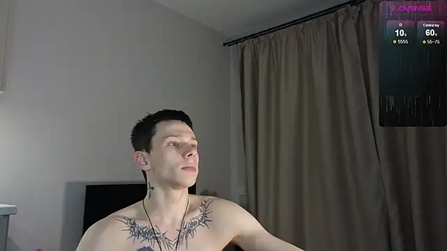 R1mmo   online show from 11/11/25, 05:19