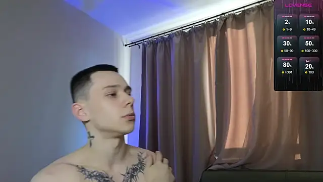 R1mmo   online show from 04/10/26, 04:14