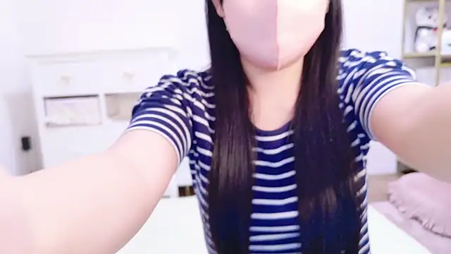 Snapshot of nathi_ko_xo chatting on 09/22/25, 10:54 nathi ko xo online show from 09/22/25, 10:54
