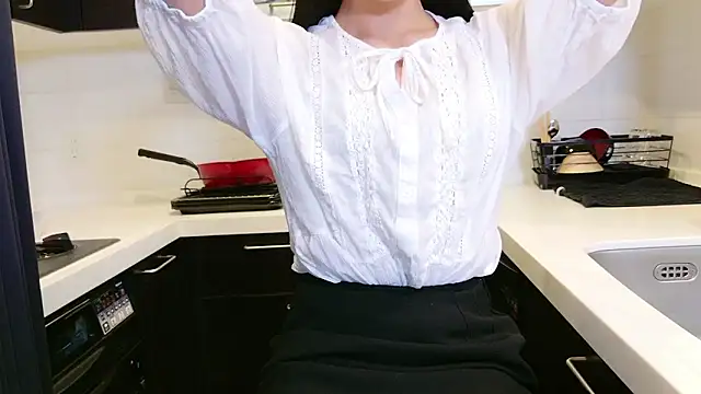 sayaka xo online show from 06/02/26, 12:10