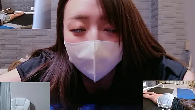 ayu yu xo online show from 01/08/26, 10:32