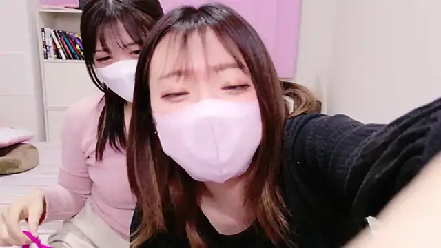 Snapshot of ayu_yu_xo chatting on 02/25/25, 04:35 ayu yu xo online show from 02/25/25, 04:35