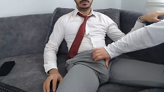 Naughtb0y online show from 05/22/26, 10:24