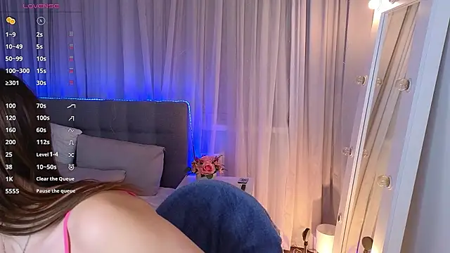 Milkissss online show from 02/15/26, 09:47