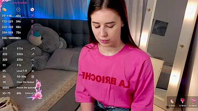 Milkissss online show from 04/01/26, 05:20