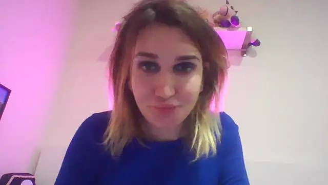 Icy  Diamond online show from 10/20/25, 04:29