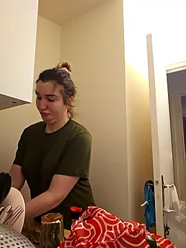 Icy  Diamond online show from 01/17/26, 08:34