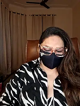SEXY-Sardarni online show from 07/13/26, 03:00