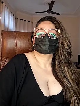 SEXY-Sardarni online show from 09/28/25, 08:54