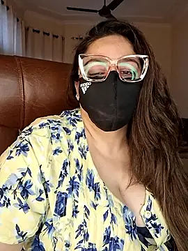 SEXY-Sardarni online show from 04/13/26, 08:18