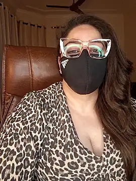 SEXY-Sardarni online show from 05/13/26, 02:35