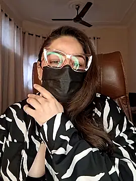 SEXY-Sardarni online show from 12/18/25, 07:46