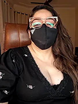 SEXY-Sardarni online show from 04/15/26, 02:54