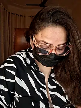 SEXY-Sardarni online show from 01/12/26, 03:30