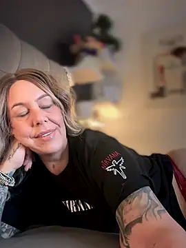 blondebitch2 online show from 11/16/25, 11:15