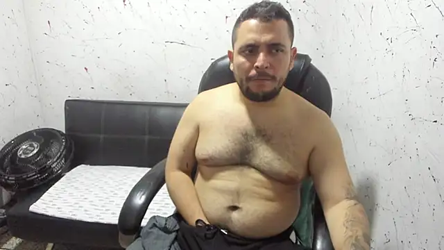  ace ventura online show from 10/24/25, 04:39