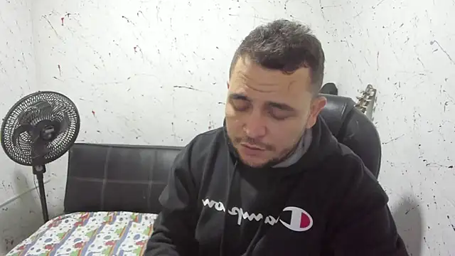  ace ventura online show from 12/21/25, 03:52