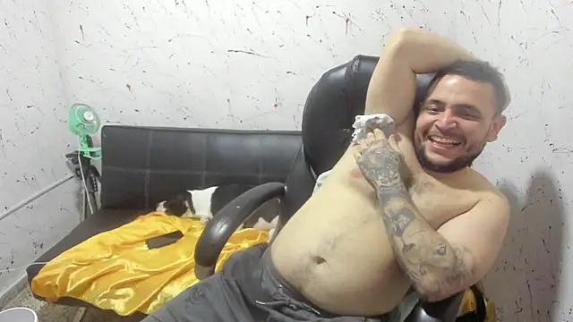 Snapshot of _ace_ventura chatting on 02/04/26, 05:02 ace ventura online show from 02/04/26, 05:02