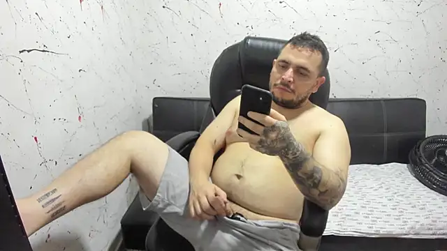  ace ventura online show from 09/24/25, 04:52