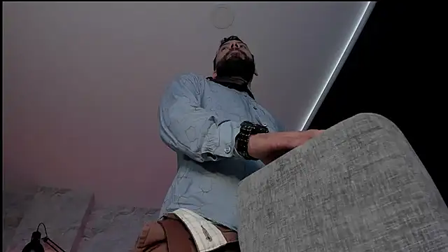 bruno woods online show from 11/27/25, 01:55