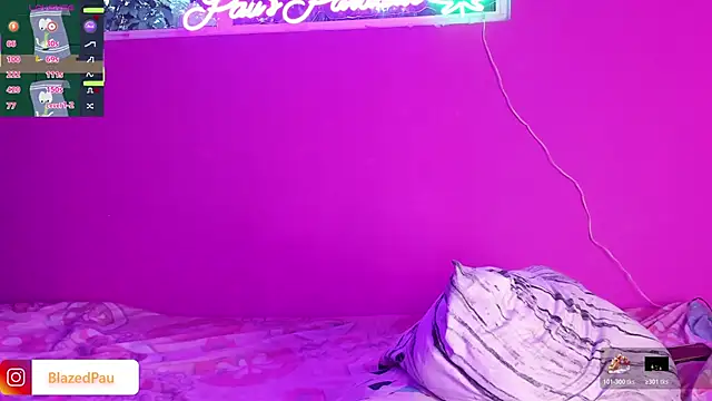 Putipaula3 online show from 12/14/25, 10:26