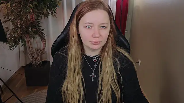 carolina elf online show from 02/03/26, 05:16