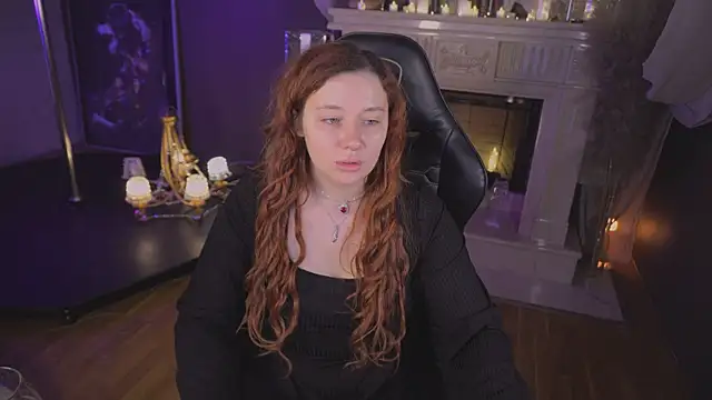 carolina elf online show from 11/25/25, 02:06