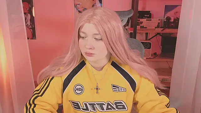 carolina elf online show from 04/03/26, 07:15