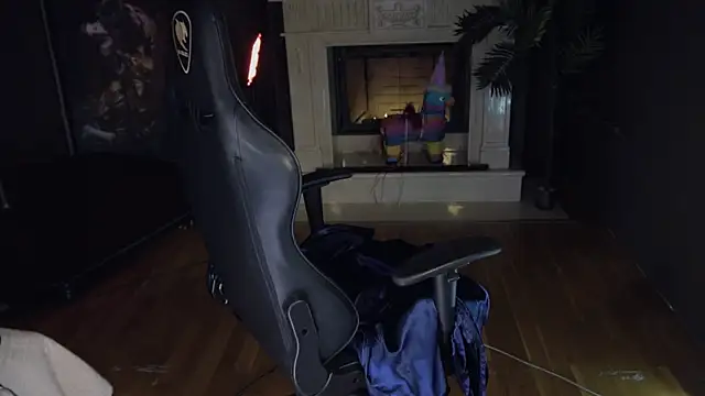 carolina elf online show from 02/27/25, 07:19