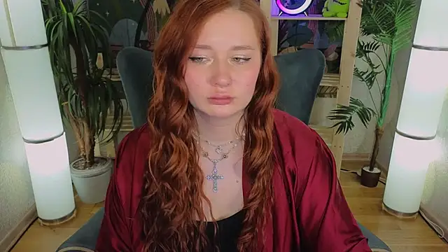 carolina elf online show from 03/18/25, 06:39