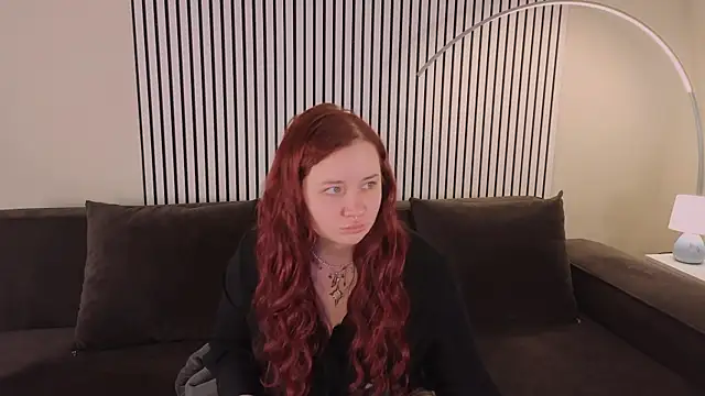 carolina elf online show from 09/09/25, 06:45