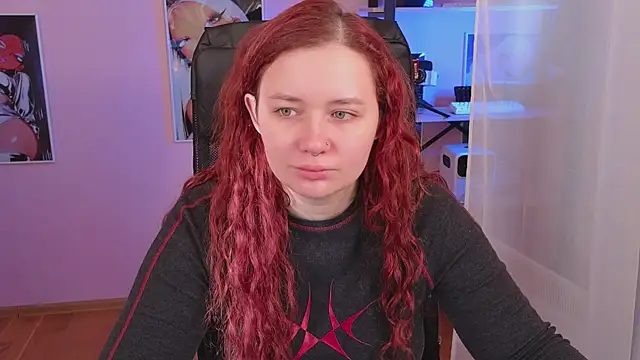 carolina elf online show from 10/08/25, 06:26