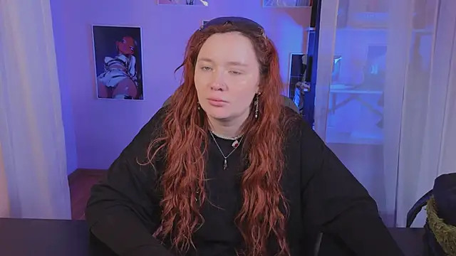 carolina elf online show from 11/15/25, 12:20