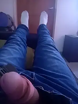 ale5858 online show from 10/18/25, 11:23