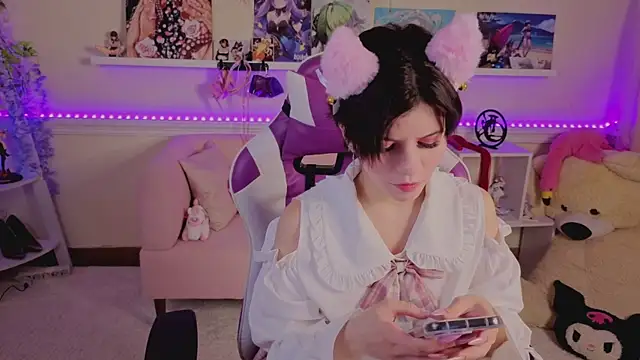 Snapshot of Katya_Zaitseva chatting on 12/01/25, 01:34 Katya Zaitseva online show from 12/01/25, 01:34